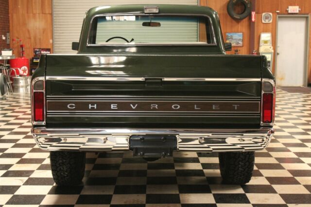 Chevrolet C/K Pickup 1500 1971 image number 4