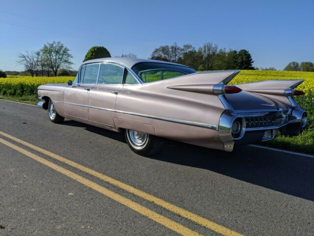 Cadillac Series 62 1959 image number 26