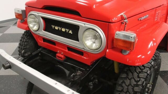 Toyota Land Cruiser 1979 image number 22