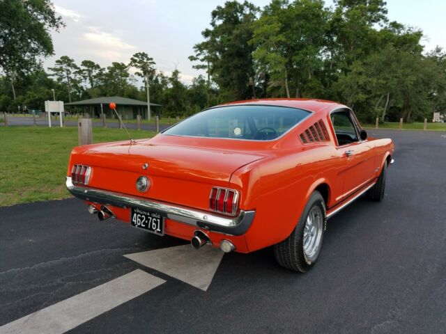 Ford Mustang 1966 image number 14