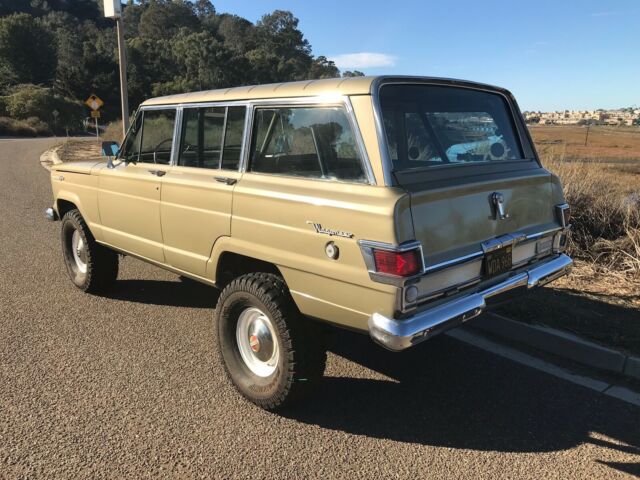 Jeep Wagoneer 1968 image number 27