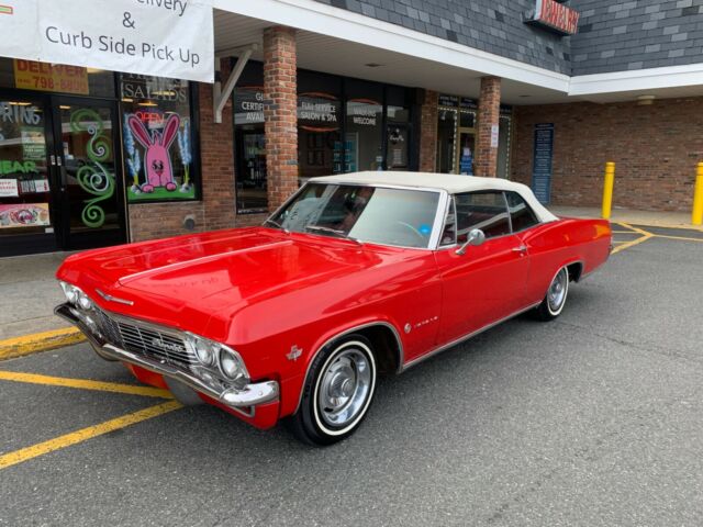 Chevrolet Impala 1965 image number 0