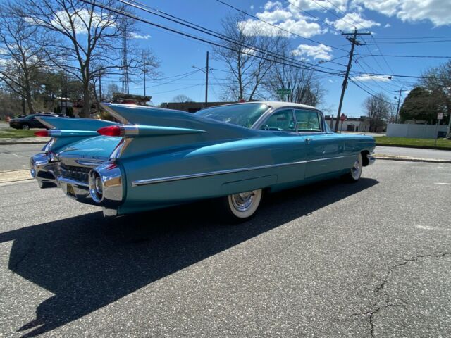 Cadillac DeVille 1959 image number 28