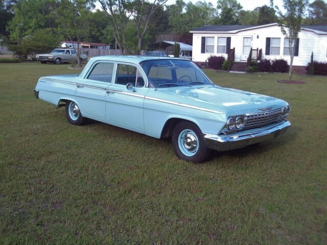 Chevrolet Impala 1962 image number 1