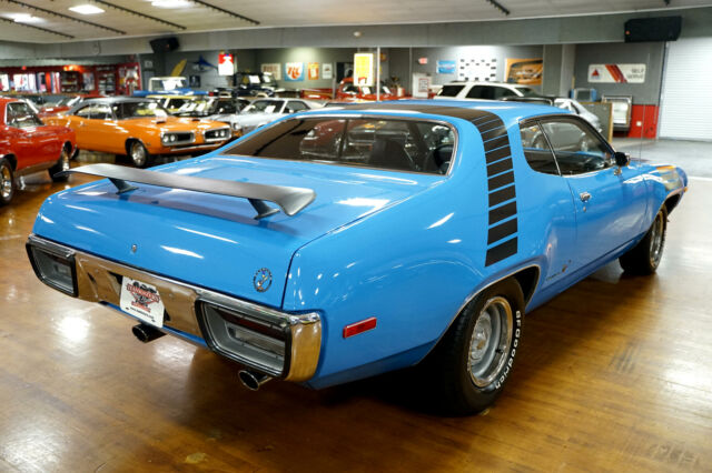 Plymouth Road Runner 1972 image number 5