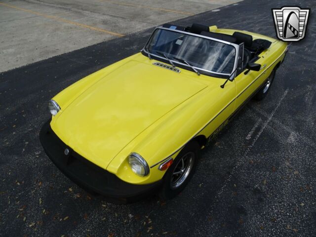 MG MGB 1978 image number 23