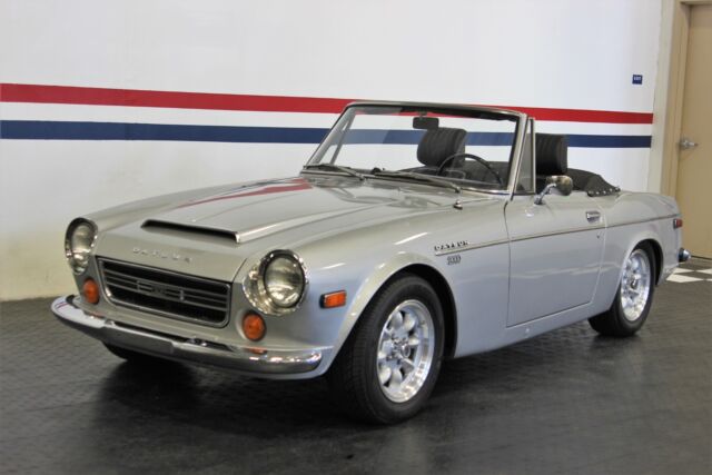 Datsun 2000 1970 image number 27