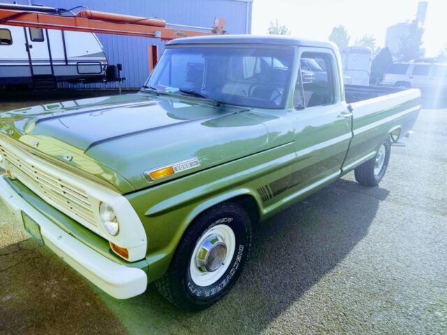 Ford 1/2 Ton Pickup 1969 image number 2