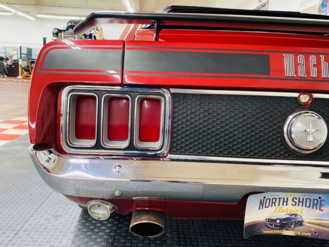 Ford Mustang 1970 image number 13