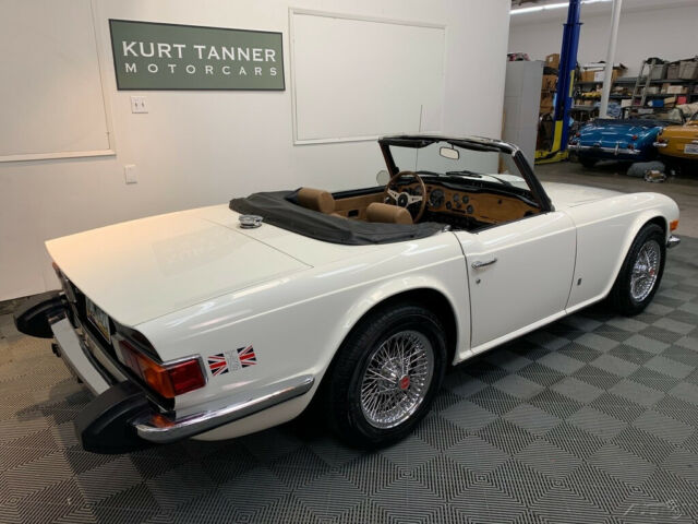 Triumph TR-6 1976 image number 15