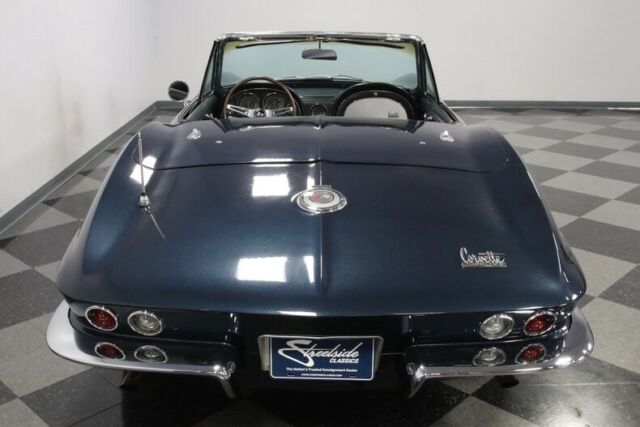 Chevrolet Corvette 1966 image number 11