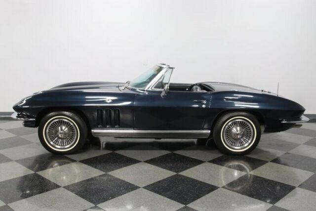 Chevrolet Corvette 1966 image number 2