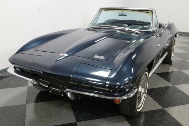 Chevrolet Corvette 1966 image number 20