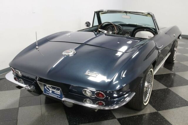 Chevrolet Corvette 1966 image number 36