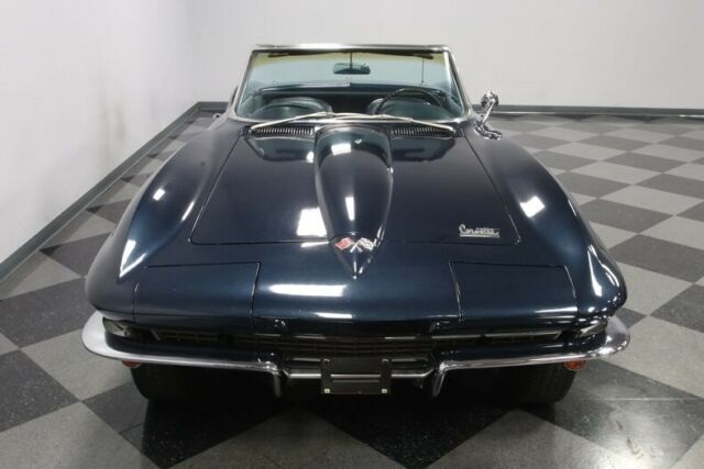 Chevrolet Corvette 1966 image number 45