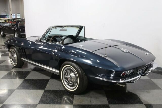 Chevrolet Corvette 1966 image number 9