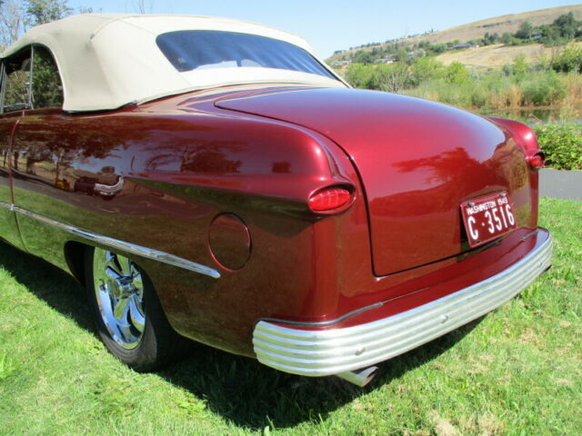 Ford Deluxe 1949 image number 37