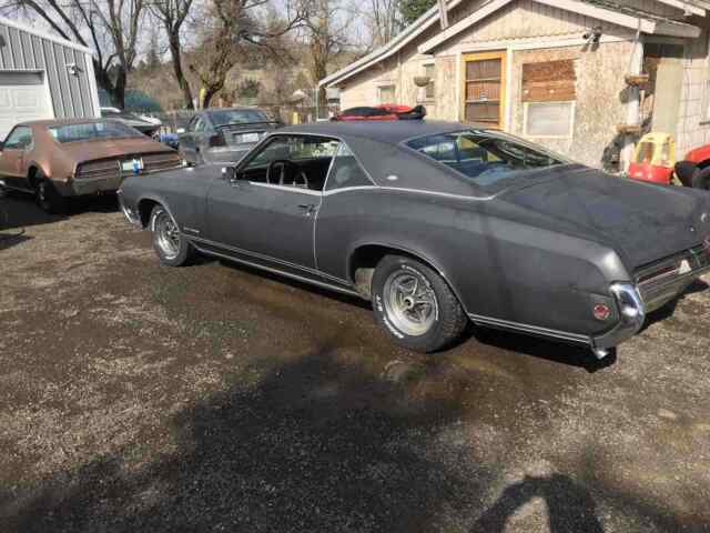 Buick Riviera 1968 image number 0