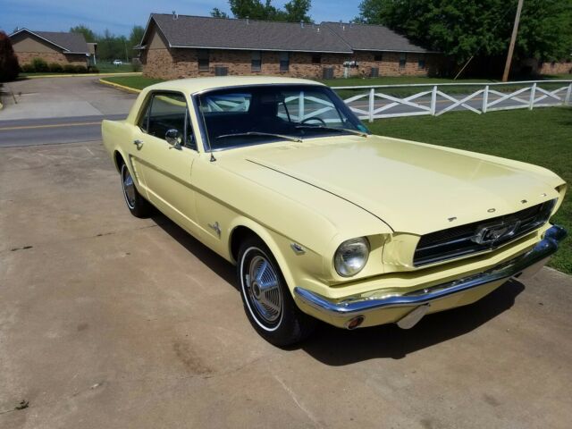 Ford Mustang 1965 image number 0