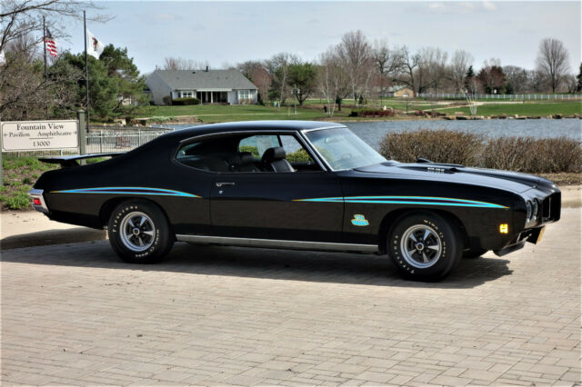 Pontiac GTO 1970 image number 0