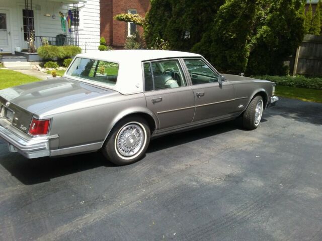 Cadillac Seville 1978 image number 0