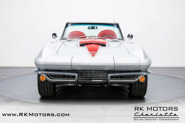 Chevrolet Corvette 1967 image number 42