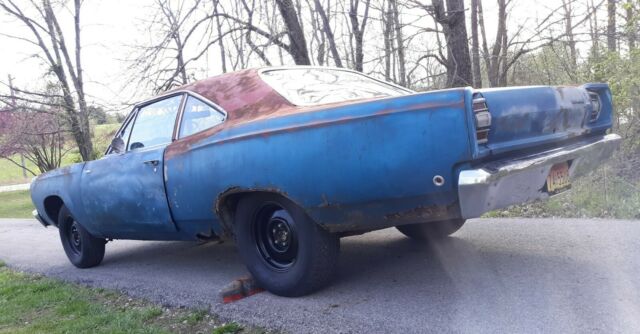 Plymouth Road Runner 1968 image number 0