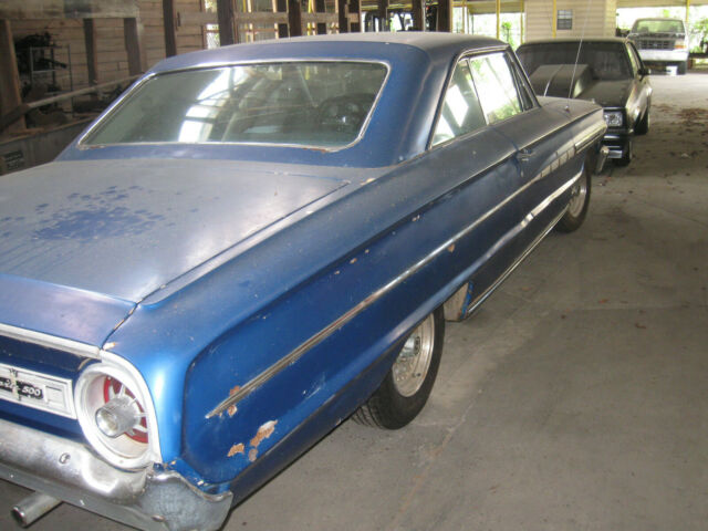 Ford Galaxie 1964 image number 16