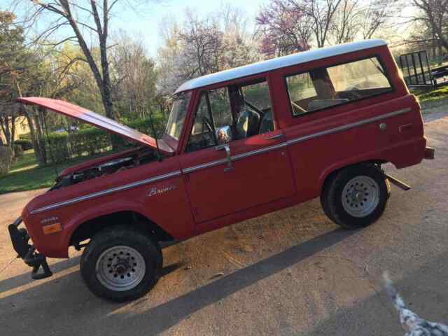 Ford Bronco 1969 image number 0