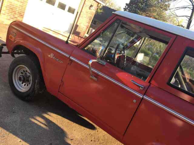 Ford Bronco 1969 image number 11