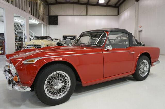 Triumph TR4A 1965 image number 9