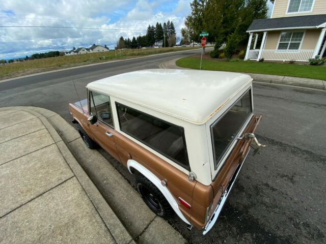 Ford Bronco 1973 image number 13