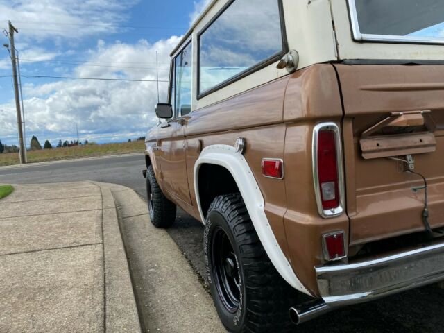 Ford Bronco 1973 image number 31