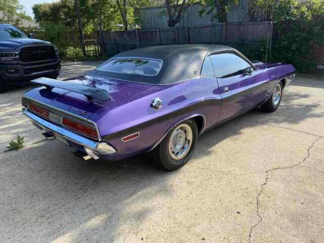 Dodge Challenger 1970 image number 24