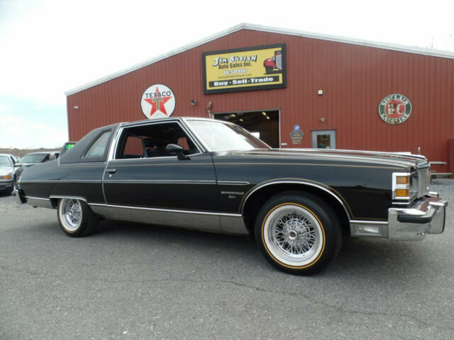 Pontiac Bonneville 1979 image number 0