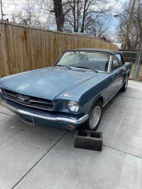 Ford Mustang 3.3 1965 image number 2