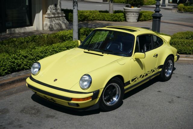 Porsche 911 1975 image number 2