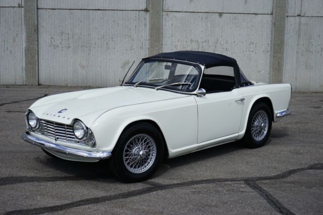 Triumph TR4 1963 image number 16