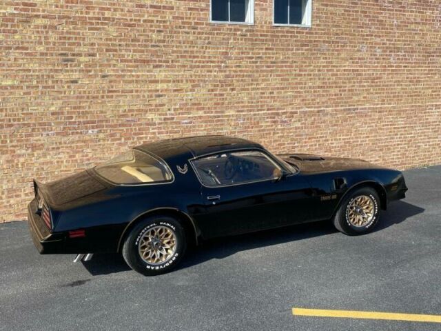 Pontiac Trans Am 1977 image number 13