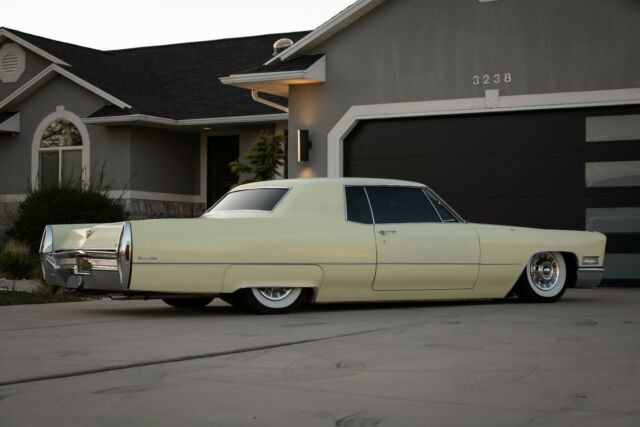 Cadillac DeVille 1968 image number 11