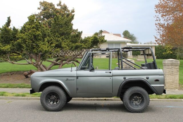 Ford Bronco 1970 image number 4