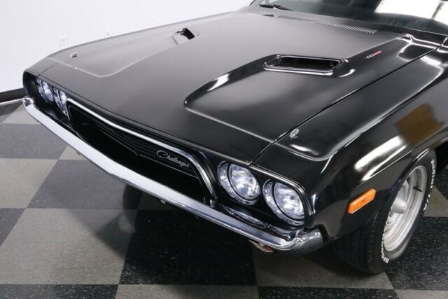 Dodge Challenger 1972 image number 22