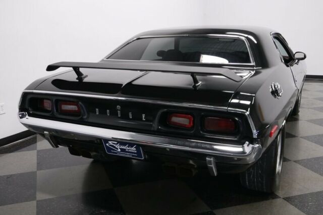 Dodge Challenger 1972 image number 36