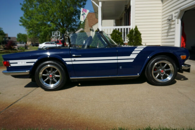 Triumph TR-6 1974 image number 13