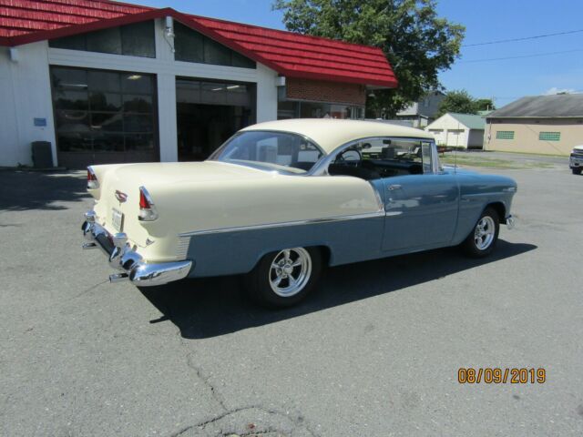 Chevrolet Bel Air/150/210 1955 image number 1