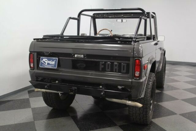 Ford Bronco 1973 image number 12