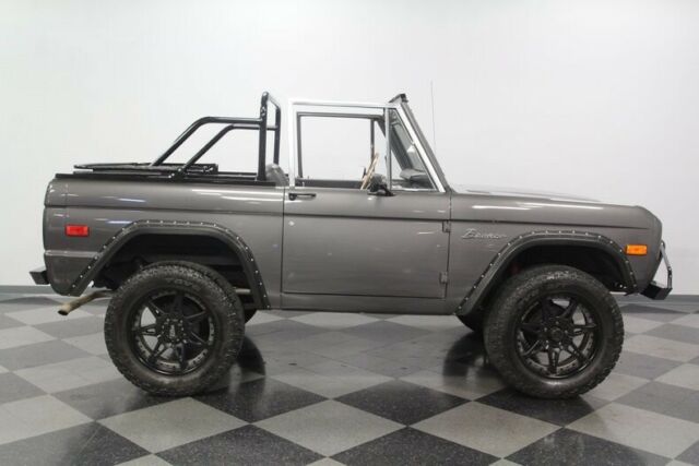 Ford Bronco 1973 image number 15