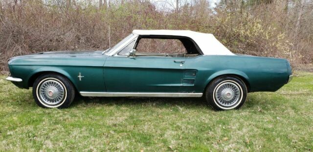 Ford Mustang 1967 image number 0