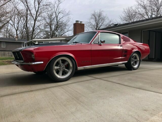 Ford Mustang 1967 image number 19