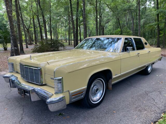 Lincoln Continental 1975 image number 0